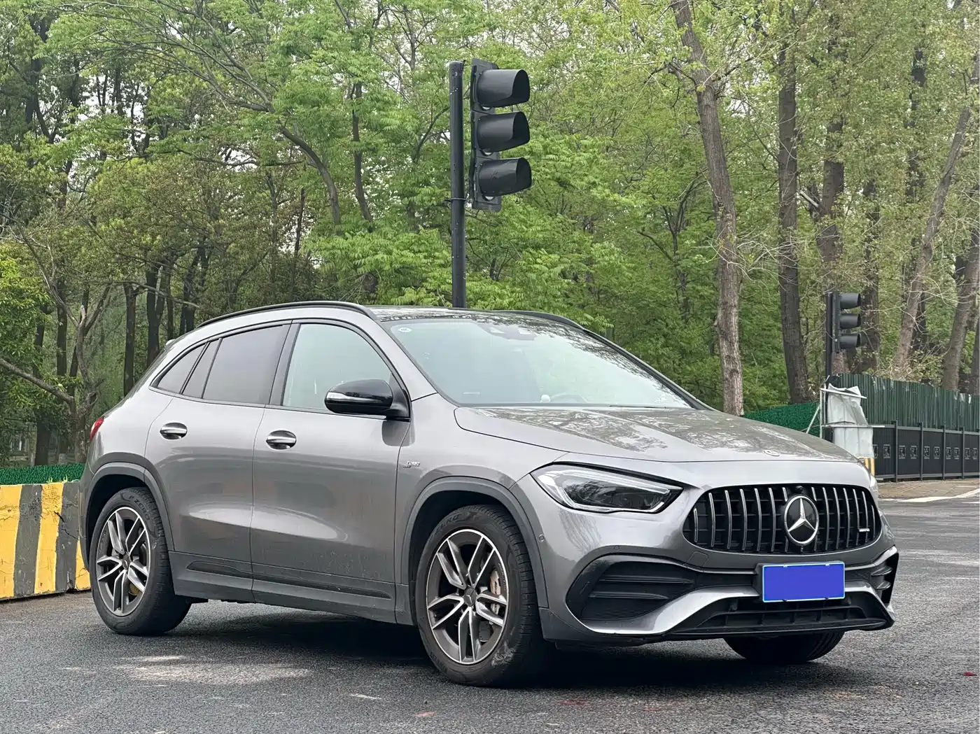 Mercedes-Benz GLA AMG 2022 AMG GLA 35 4MATIC фото 3