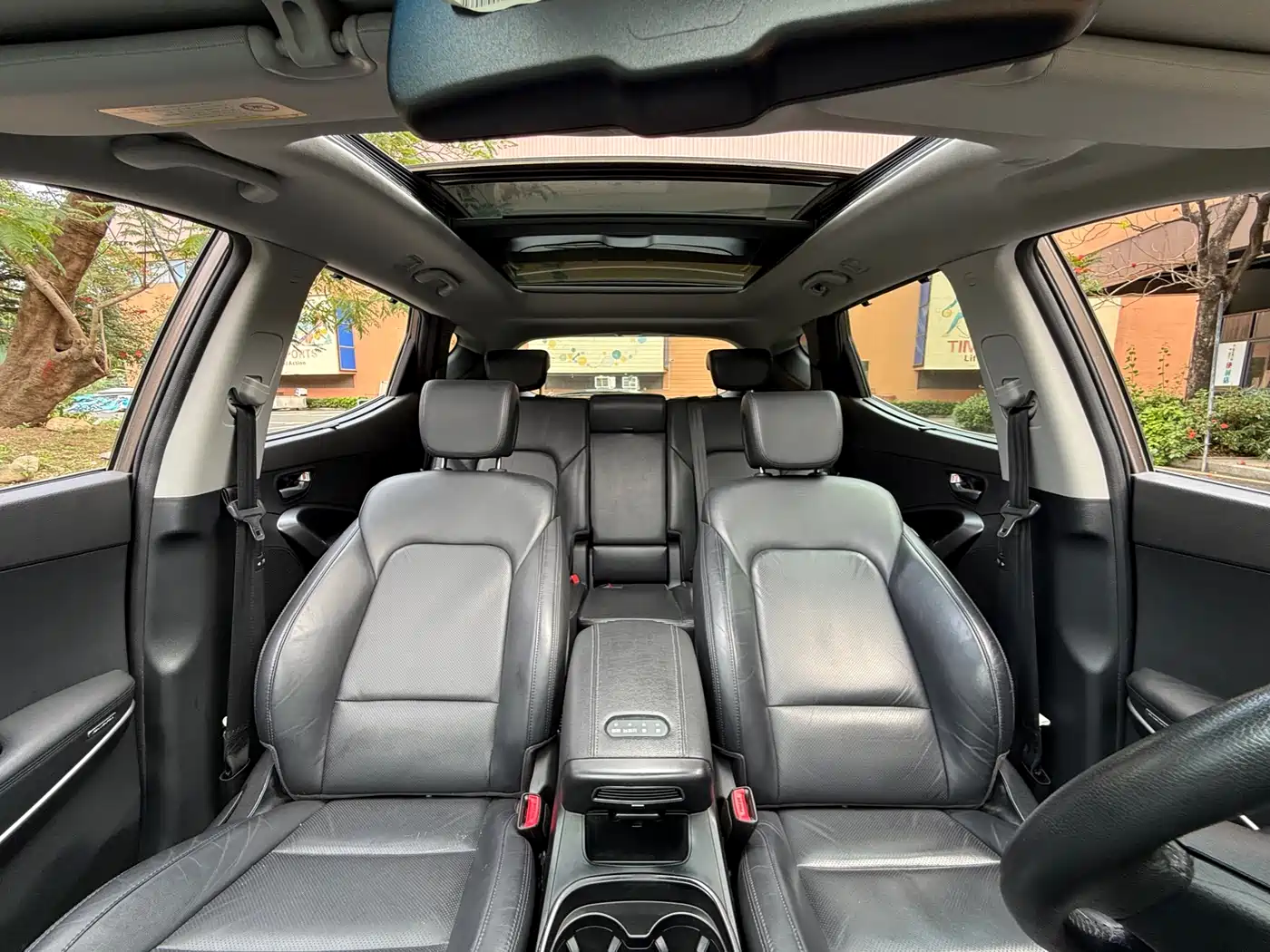 Hyundai Santa Fe 2015 2.4L Automatic 4WD Smart 5-seater фото 10