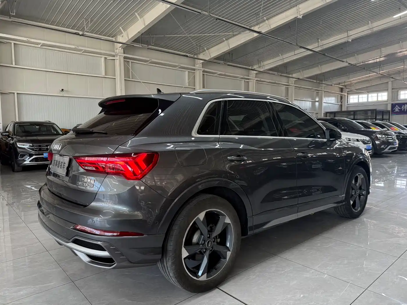 Audi Q3 2023 35 TFSI Fashion Dynamic (1.4T) фото 9
