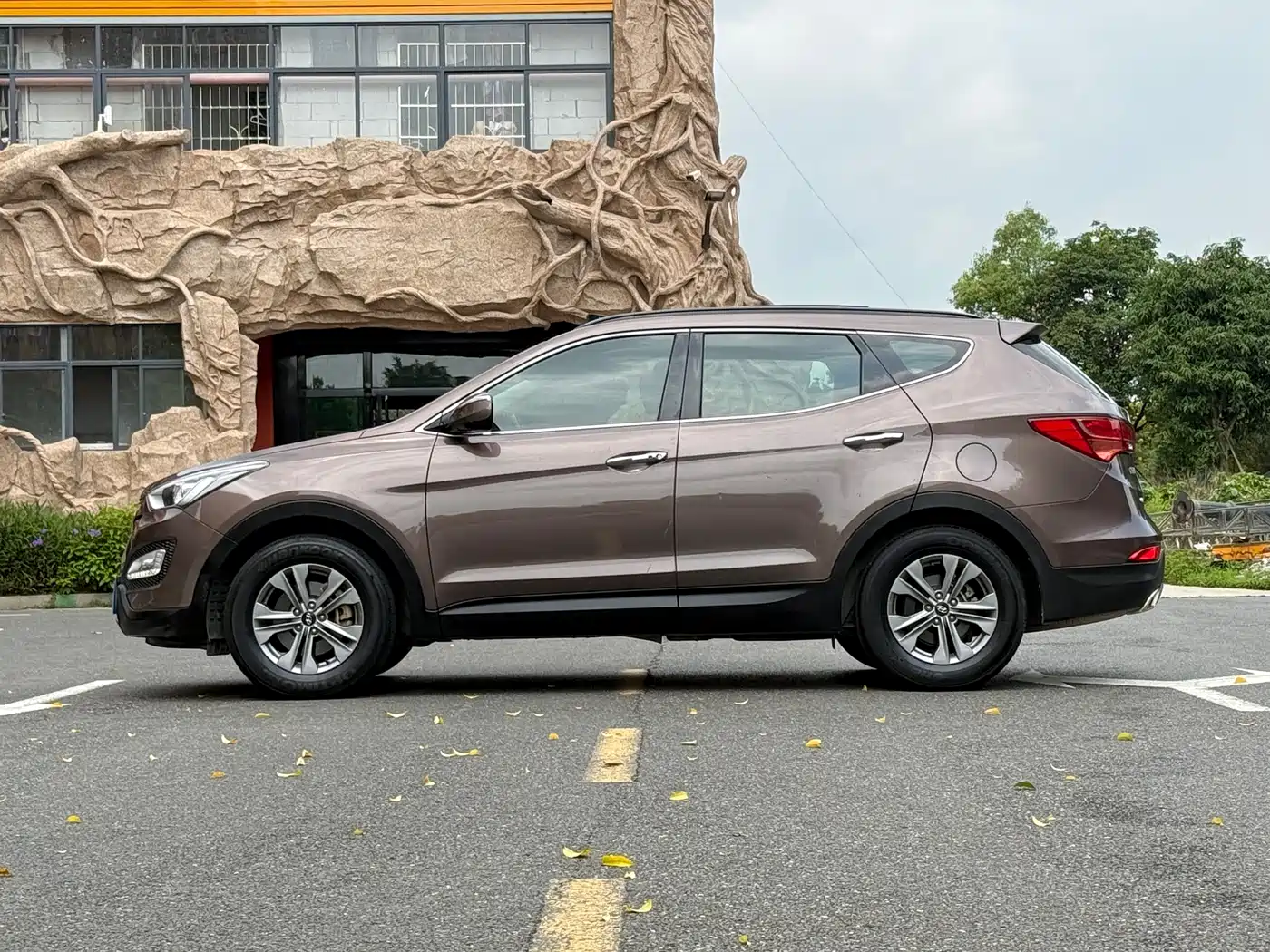 Hyundai Santa Fe 2015 2.4L Automatic 4WD Smart 5-seater фото 5