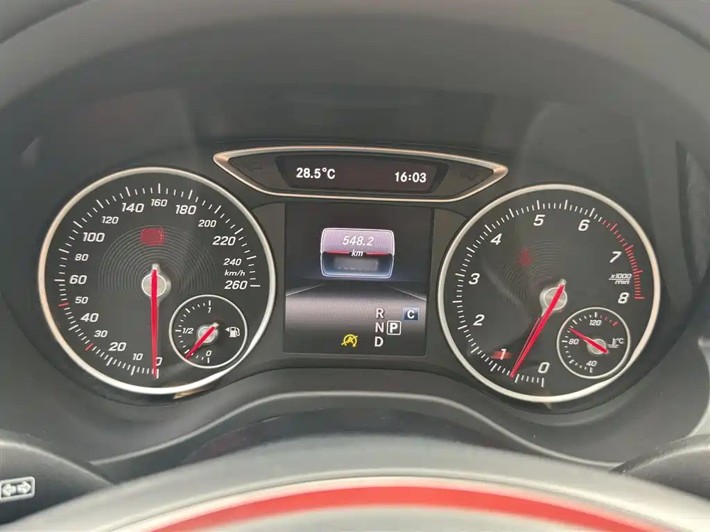 Mercedes-Benz A-Class (Import) 2017 Facelift A 200 Dynamic фото 4