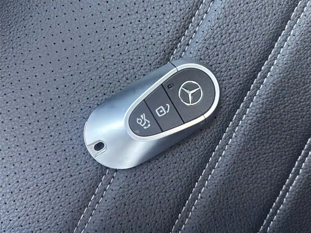 Mercedes-Benz C-Class 2023 C 260 L Sport фото 16