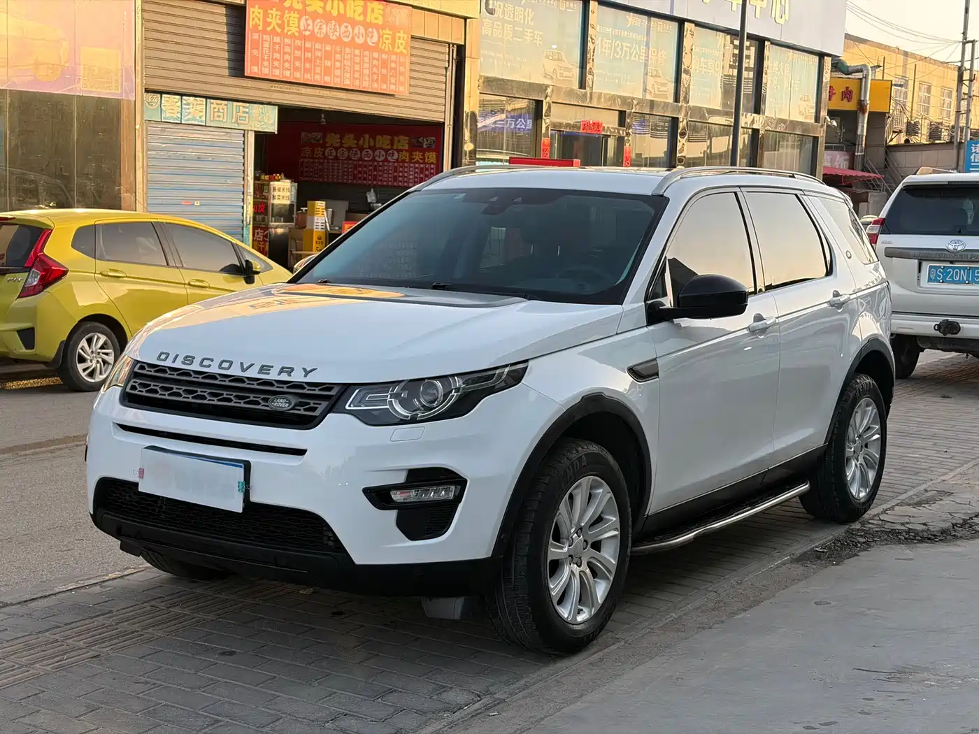 Land Rover Discovery Sport 2018 240PS PURE Edition