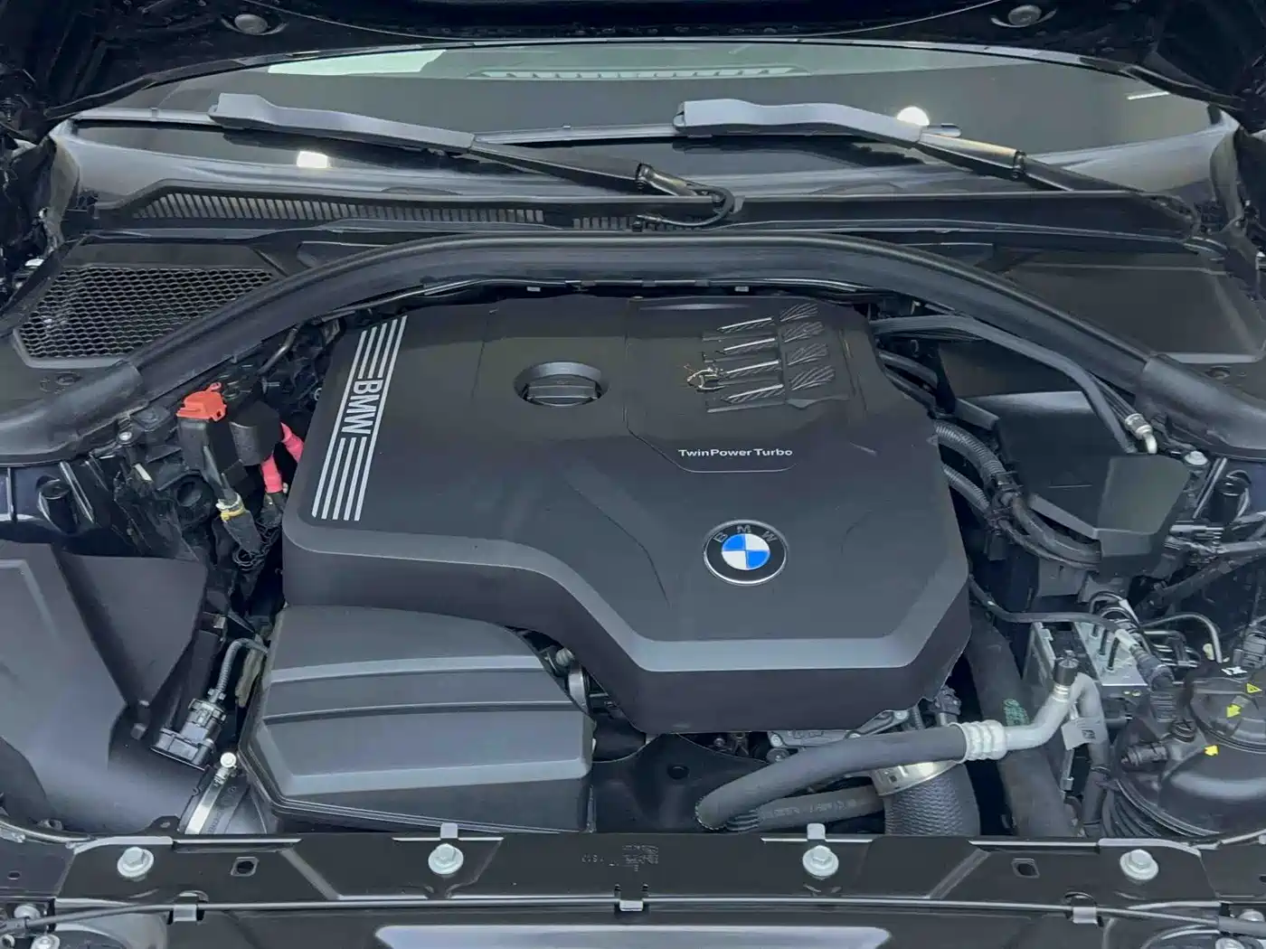 BMW 3 Series 2023 320Li M Sport Package фото 22