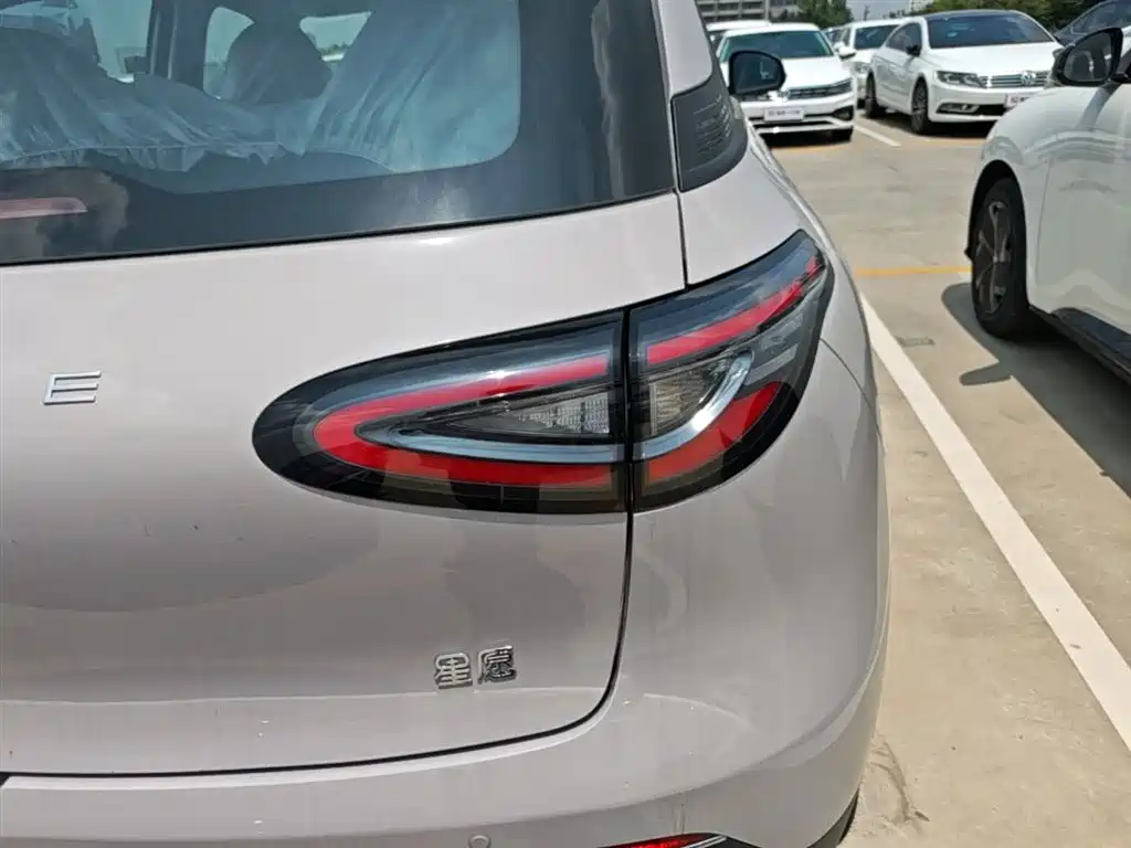 Geely Galaxy Starry Wish 2026 Edition 310km Youth Version фото 8