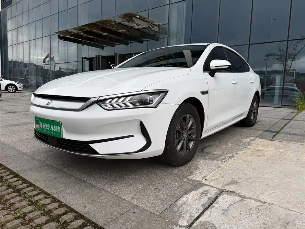 BYD Qin PLUS 2021 EV 400KM Luxury Model фото 2