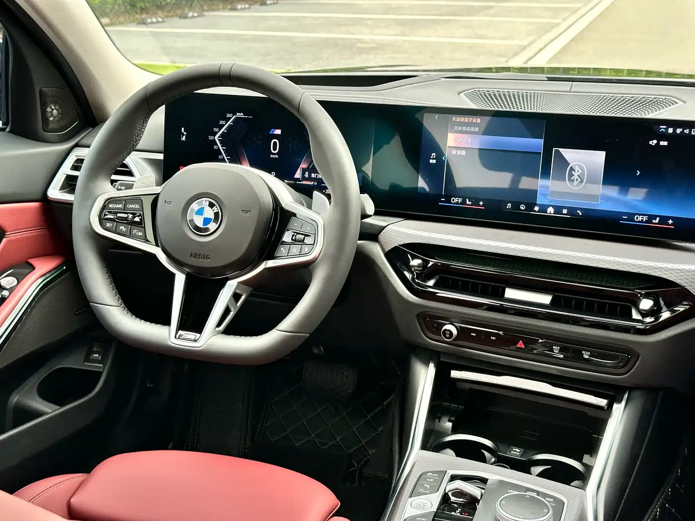 BMW 3 Series 2026 330Li M Sport Shadowline Package фото 17