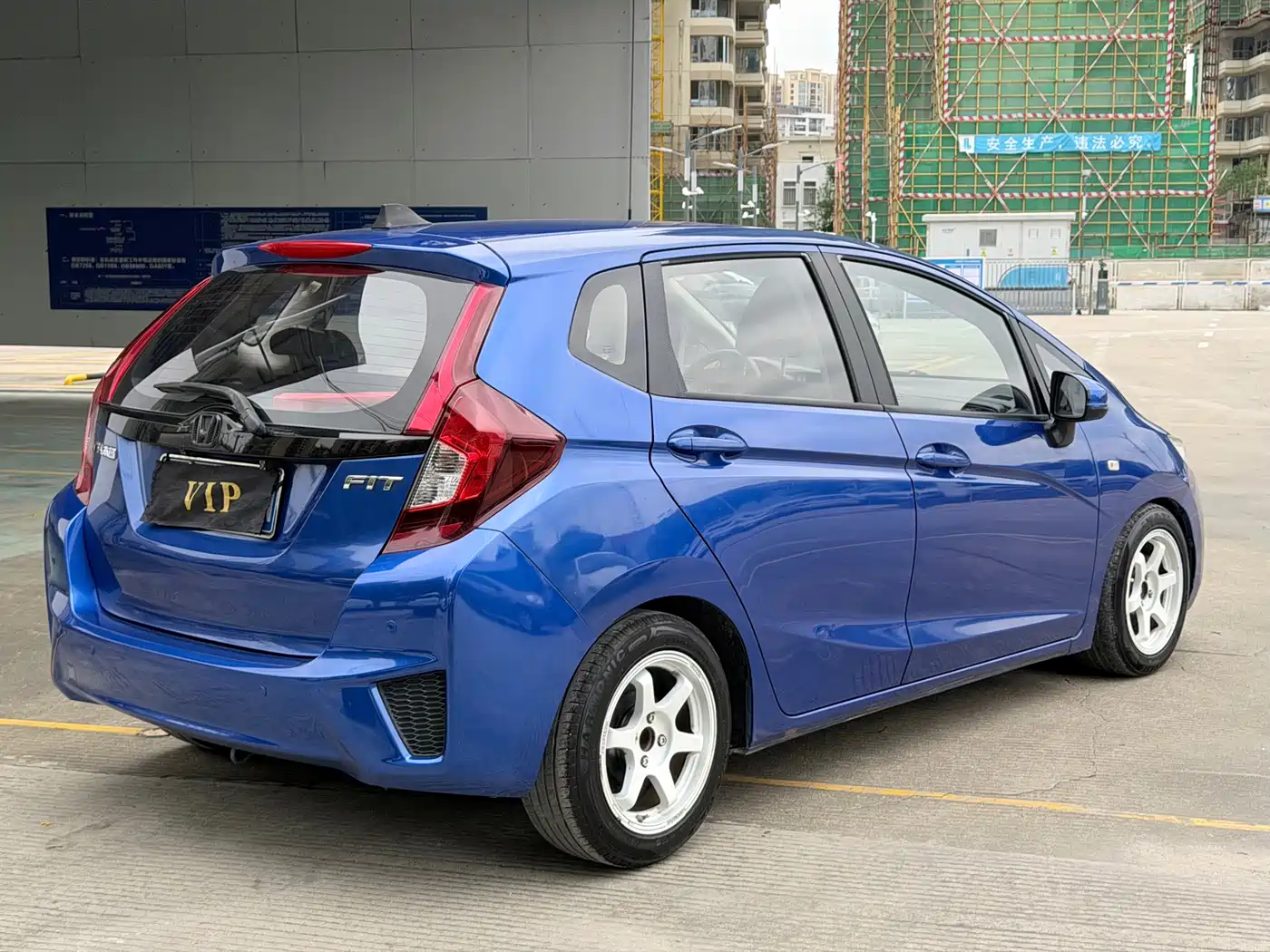 Фото 6 - Honda Fit