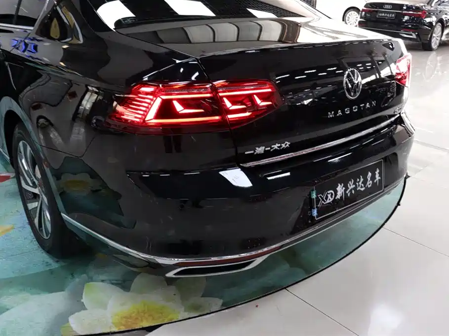Volkswagen Magotan GTE Plug-in Hybrid 2022 GTE Luxury фото 25