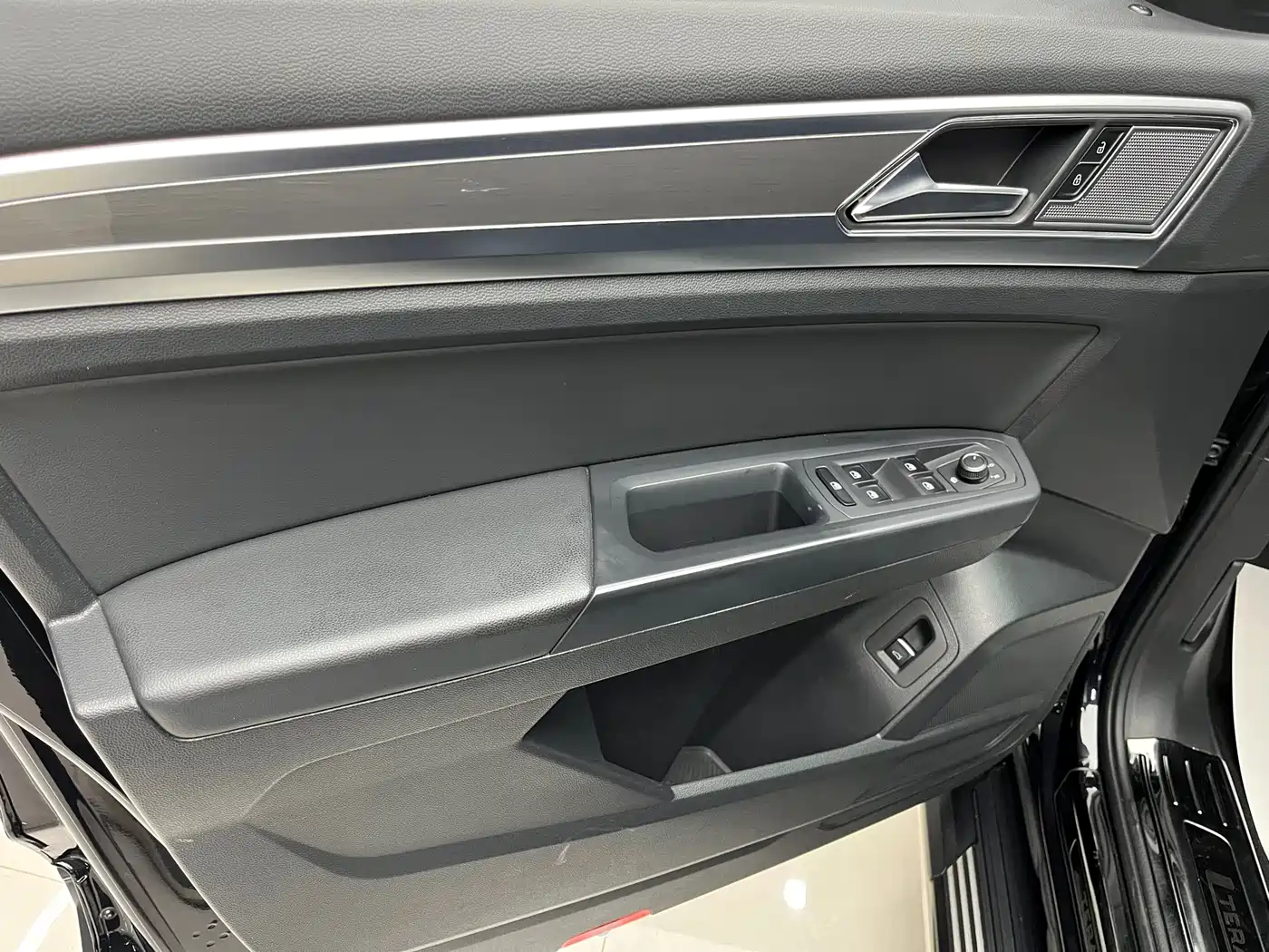 Volkswagen Teramont 2020 380TSI 4WD Comfort China VI фото 15