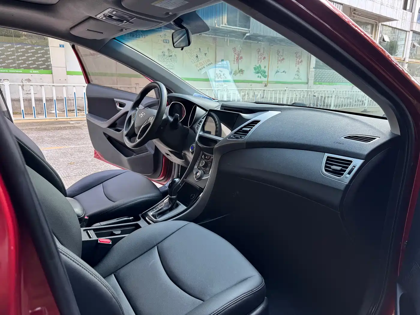 Hyundai Langdong 2015 1.6L Auto Premium фото 11