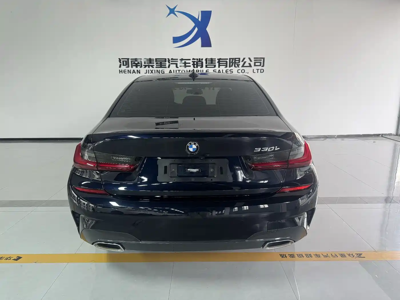 BMW 3 Series 2023 320Li M Sport Package фото 10