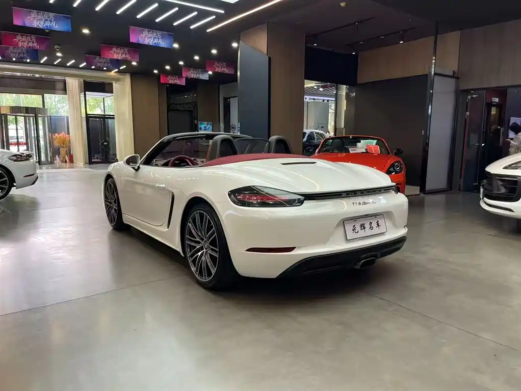 Porsche 718 2018 Boxster 2.0T фото 17
