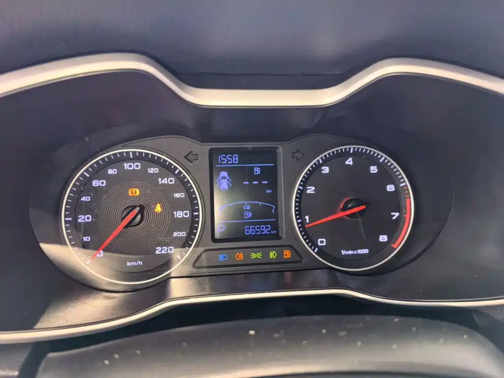 MG ZS 2018 2018 1.5L Automatic Elite China V