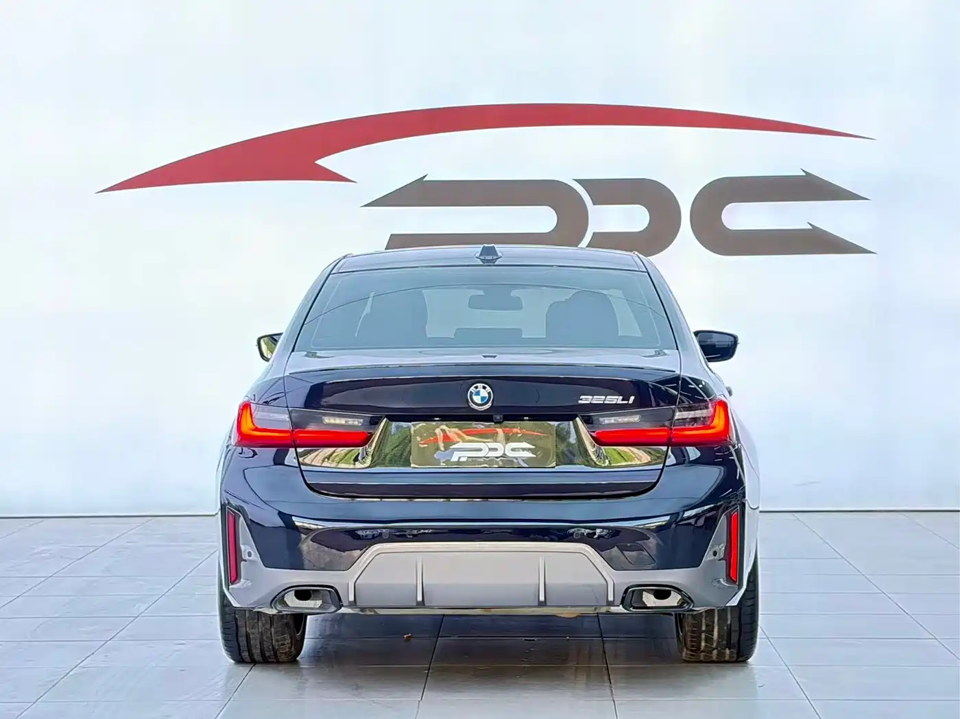 BMW 3 Series 2024 325Li M Sport Shadowline Package фото 18