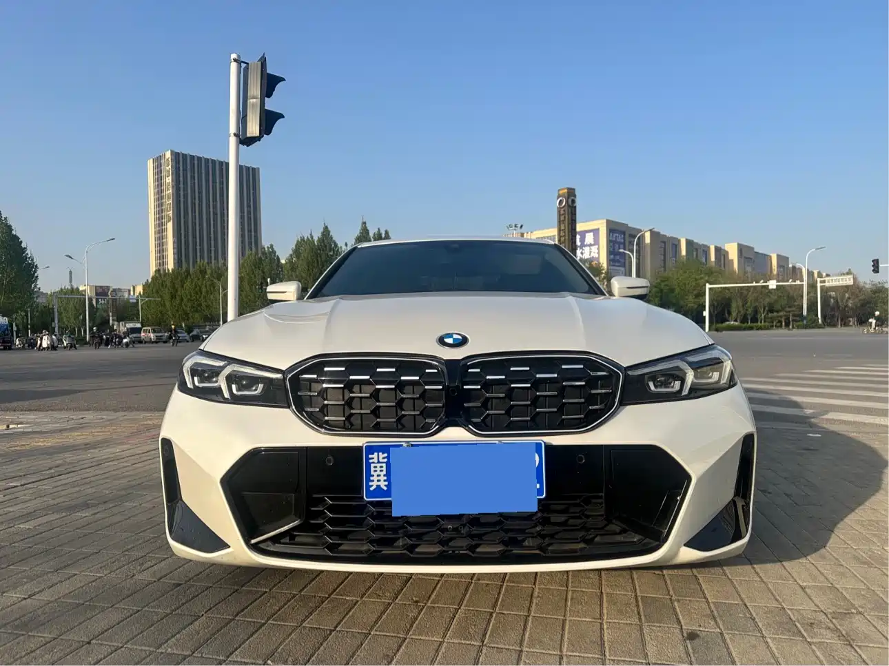 BMW 3 Series 2023 325Li M Sport Package фото 2