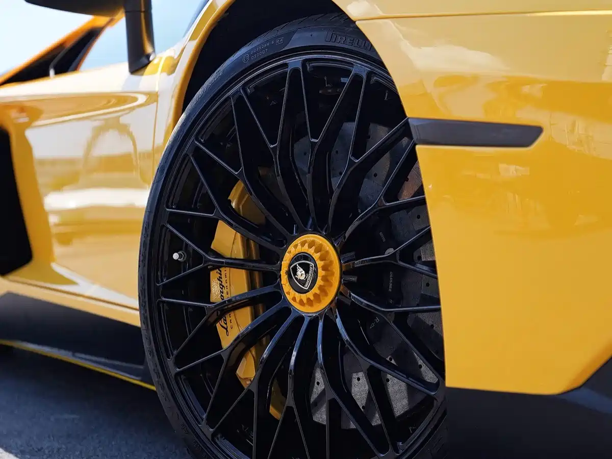 Lamborghini Aventador 2016 2015 LP 750-4 Superveloce