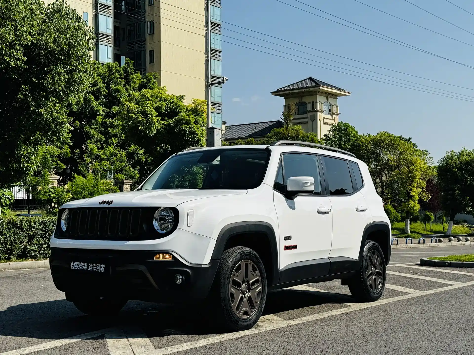 صورة 1 - Jeep Renegade
