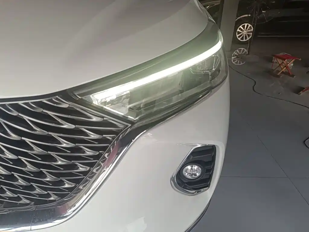 Haval M6 2024 2023 PLUS 1.5T DCT Luxury Smart Connect