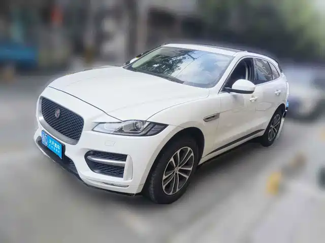 Jaguar F-PACE 2016 2.0T FWD R-Sport Edition — фото 1