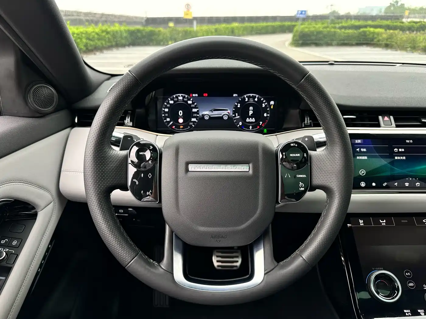 Land Rover Range Rover Evoque 2020 249PS R-DYNAMIC SE Sport Tech Edition фото 17
