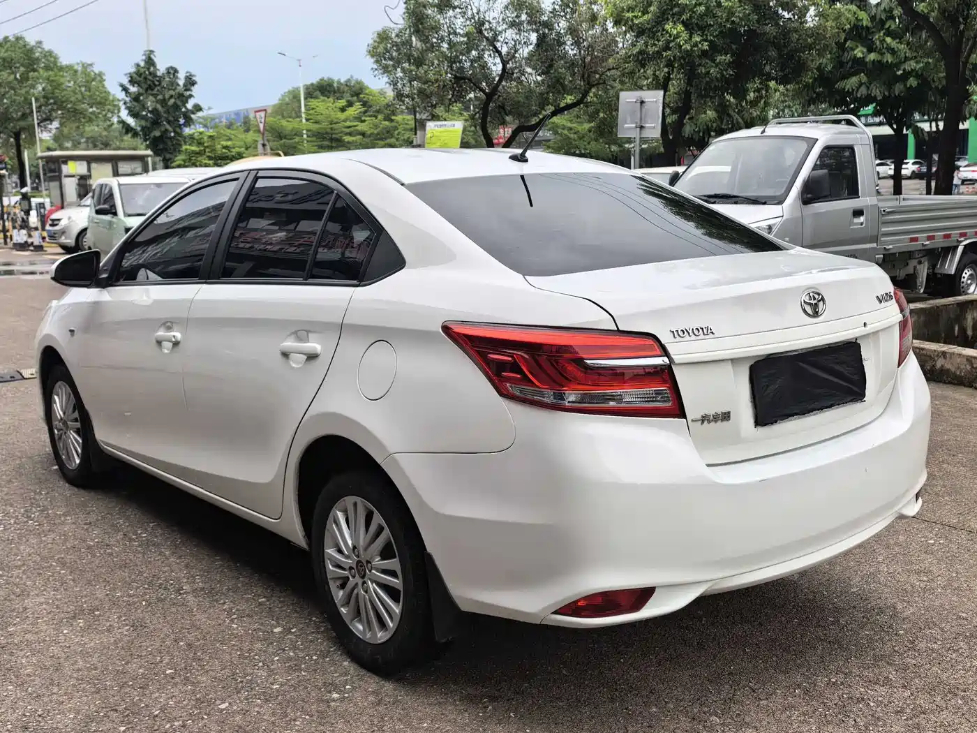 Toyota Vios 2017 1.5L CVT Smart фото 2