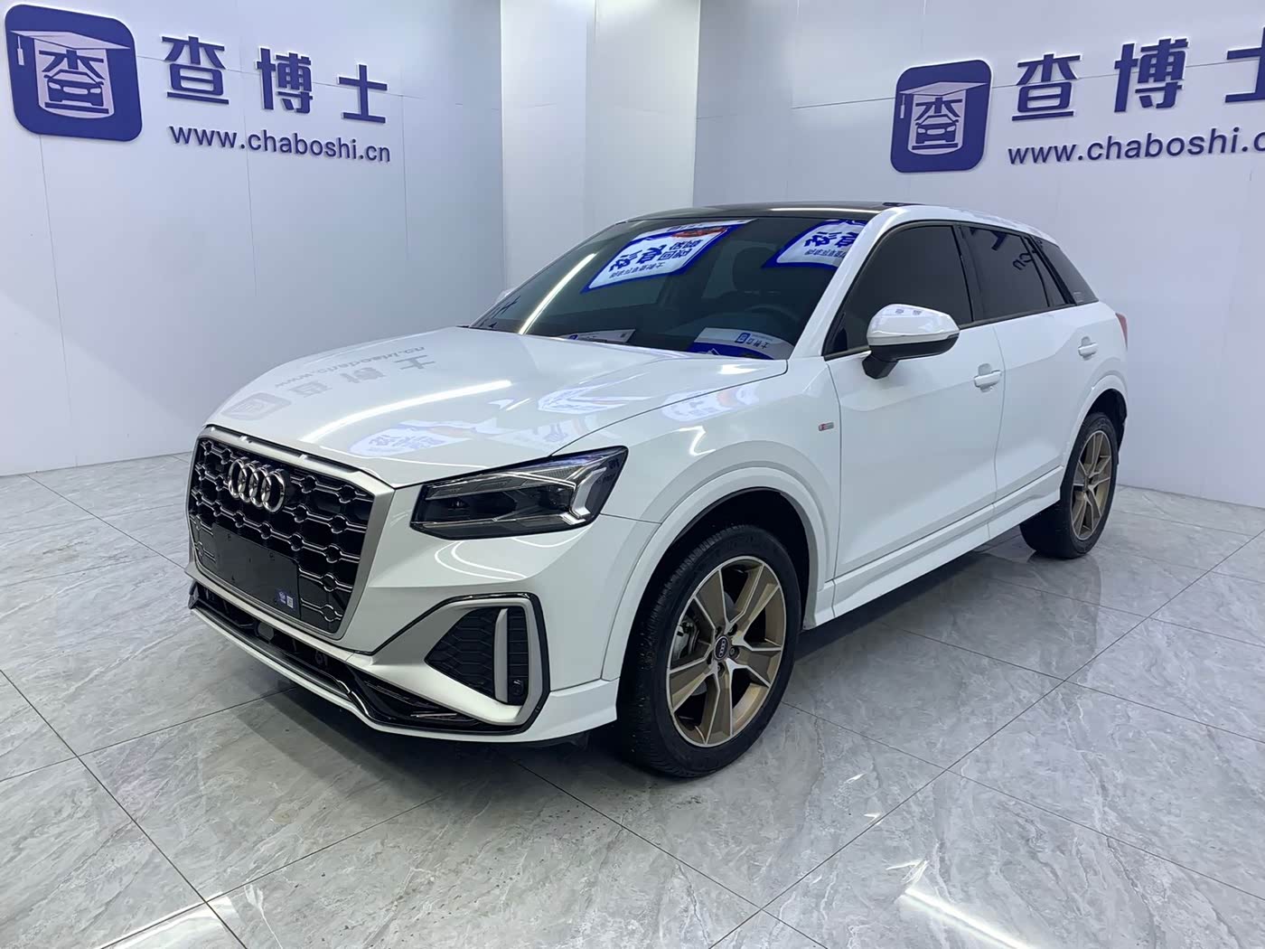 Audi Q2L