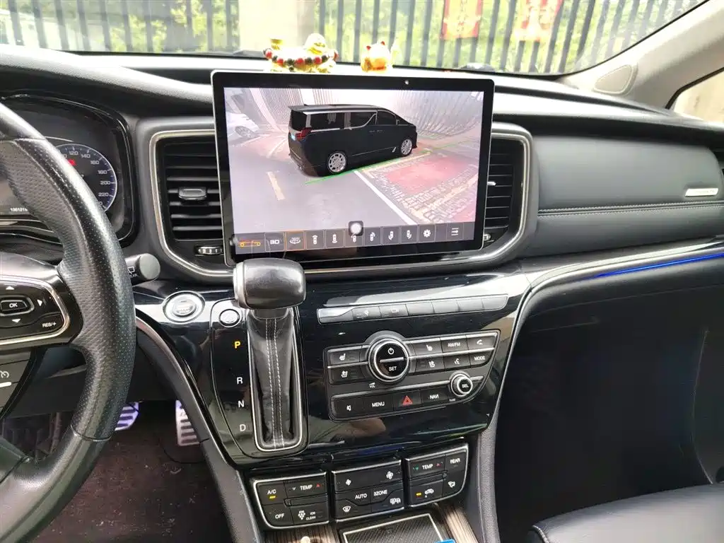 GAC Trumpchi Trumpchi M8 2019 320T Ultimate Edition фото 6