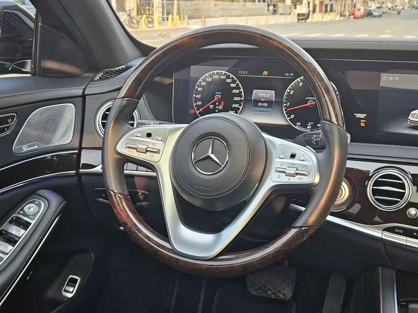 Mercedes-Benz Maybach S-Class 2019 S 450 4MATIC фото 17