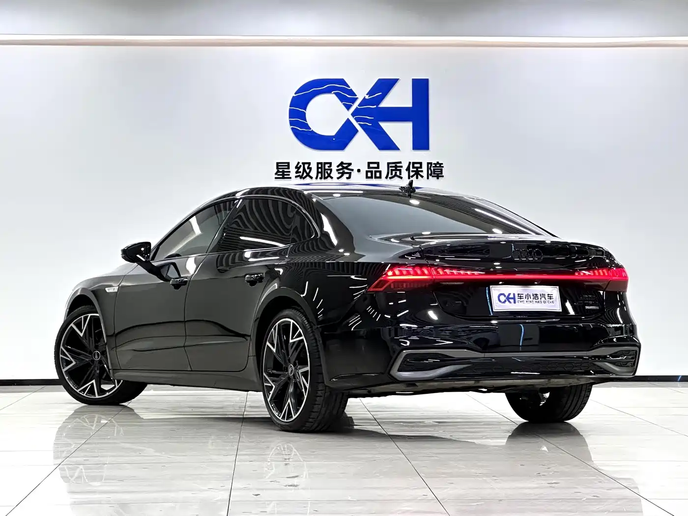 Audi A7L 2025 2025 Model Year 45 TFSI quattro Black Knight Edition