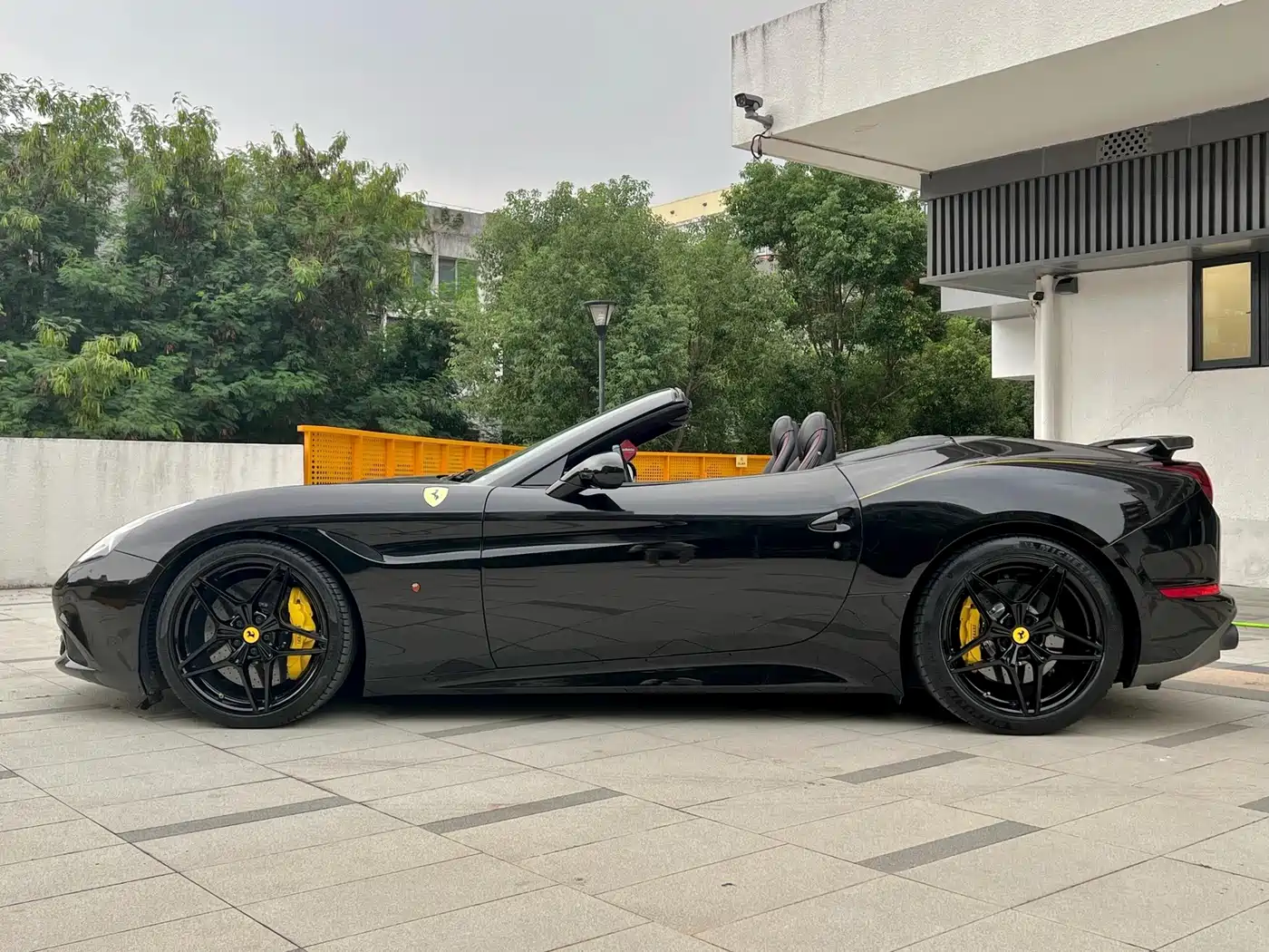 Ferrari California T 2015 3.9T Standard фото 2
