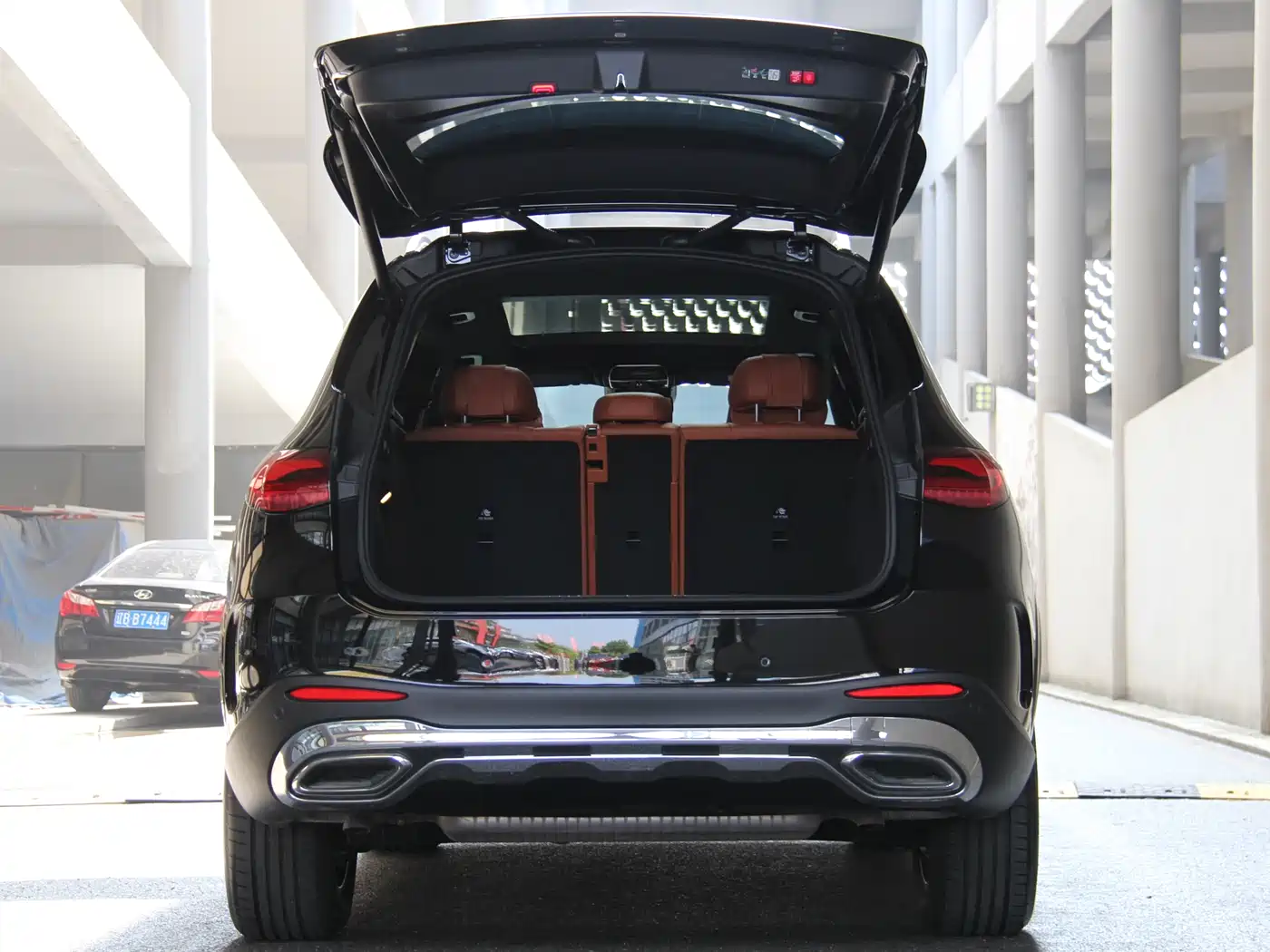 Mercedes-Benz GLC 2024 Facelift GLC 300 L 4MATIC Sport 5-seater фото 8