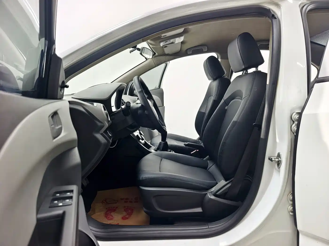 Chevrolet Aveo 2014 2014 Sedan 1.4SL MT Comfort Edition