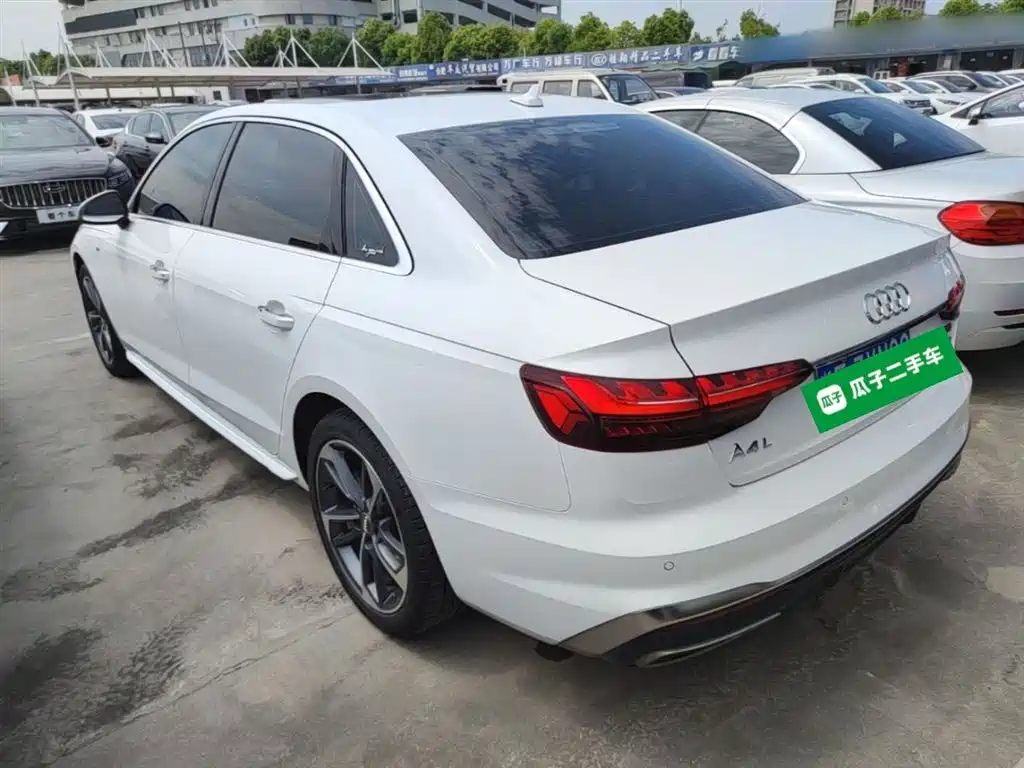 Audi A4L 2020 40 TFSI Fashion Dynamic Edition фото 5