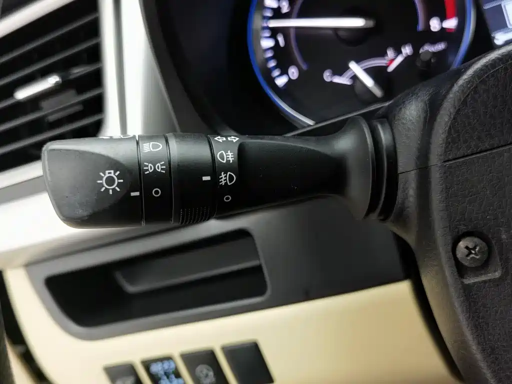 Photo 21 - Toyota Highlander