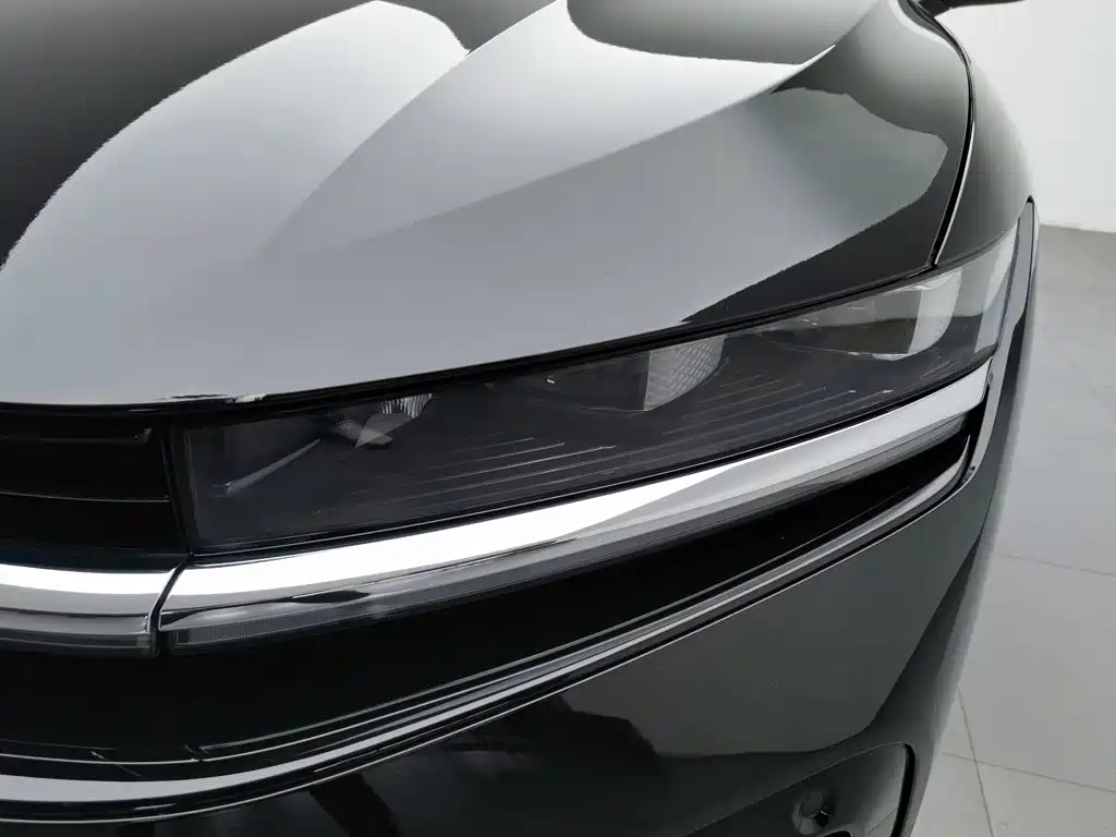 Фото 7 - Volkswagen Magotan