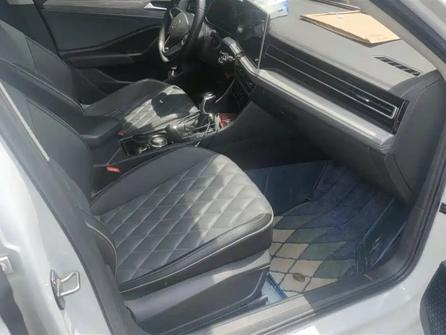 Volkswagen Sagitar 2023 280TSI DSG Surpass Plus Edition фото 8