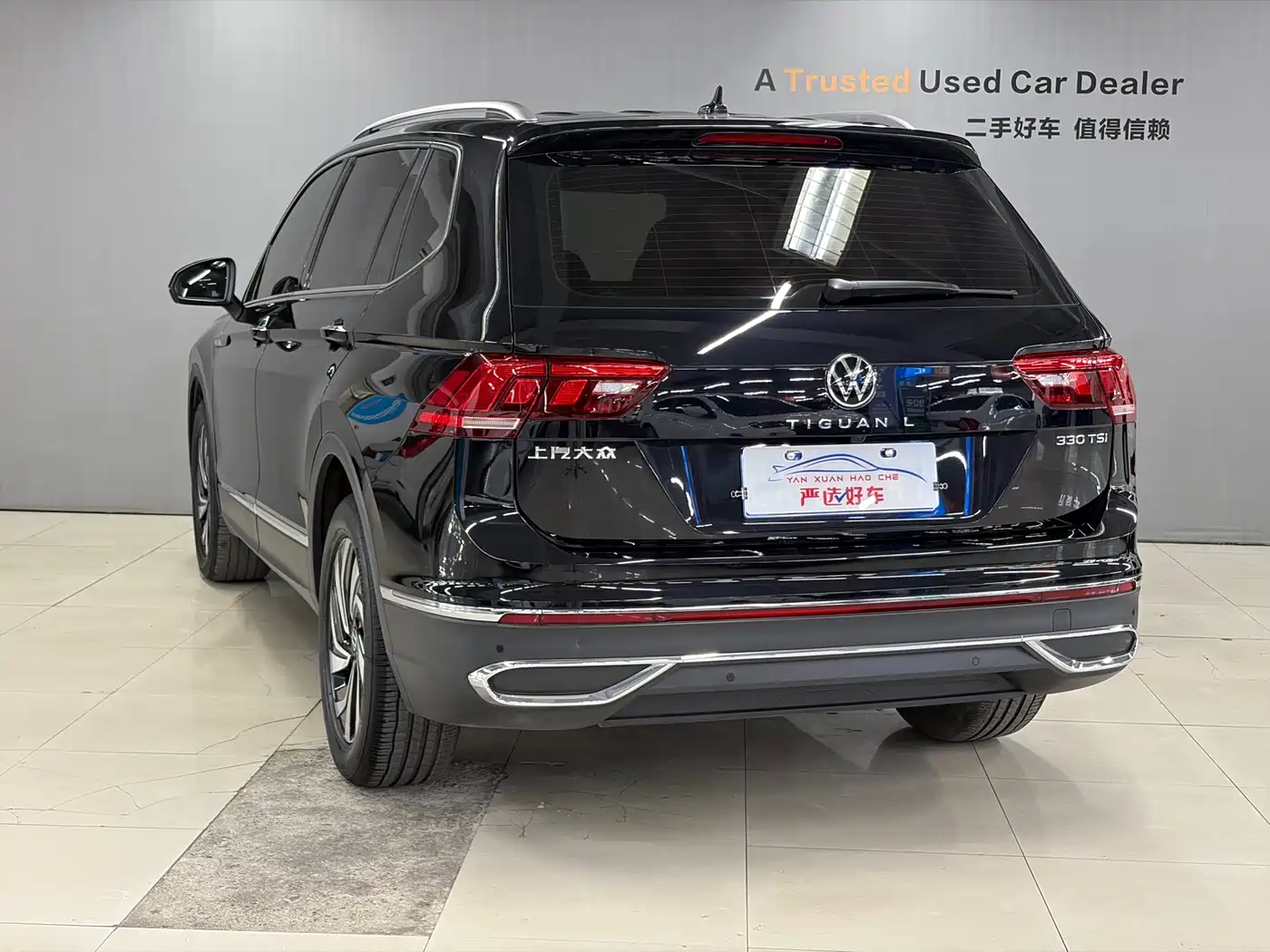 Volkswagen Tiguan L 2023 Facelift 330TSI Automatic 2WD Smart Edition фото 4