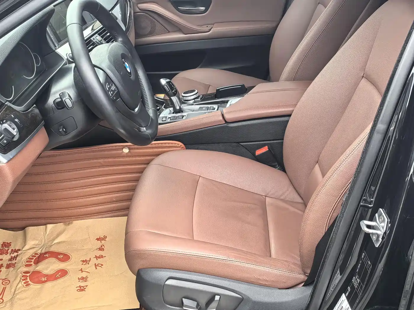 BMW 5 Series 2017 525Li Luxury Design Package фото 6