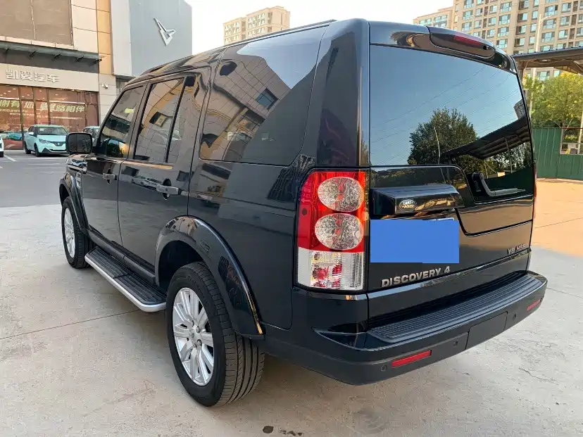 Фото 4 - Land Rover Discovery