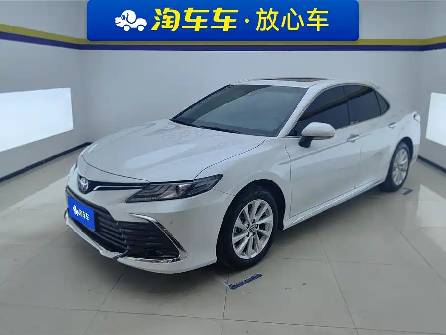Toyota Camry 2023 2.0G Luxury Edition