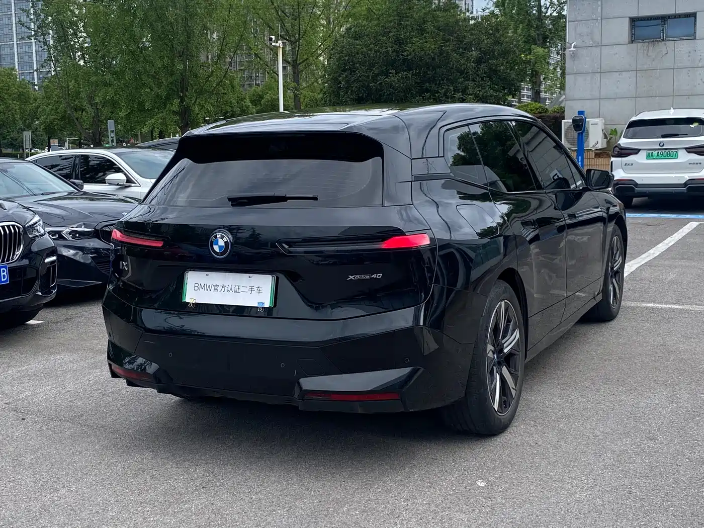 BMW iX 2023 2022 xDrive40