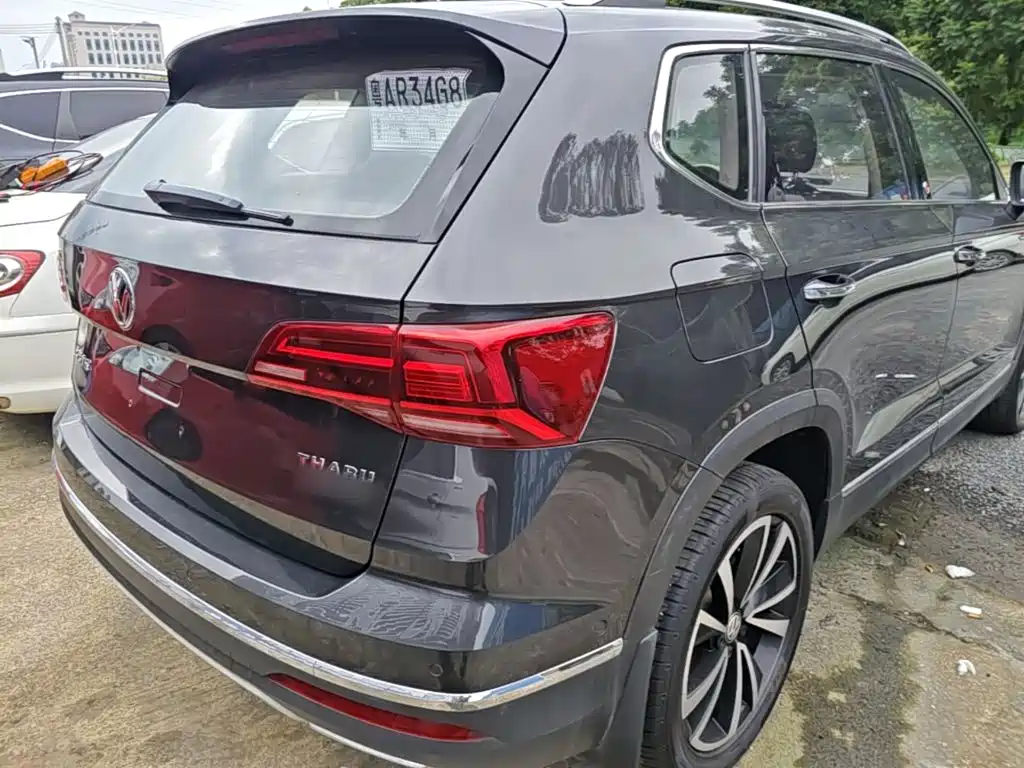Фото 8 - Volkswagen Tharu