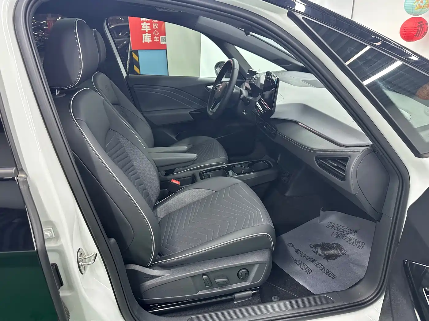 Volkswagen ID.3 2024 Outstanding Edition фото 27