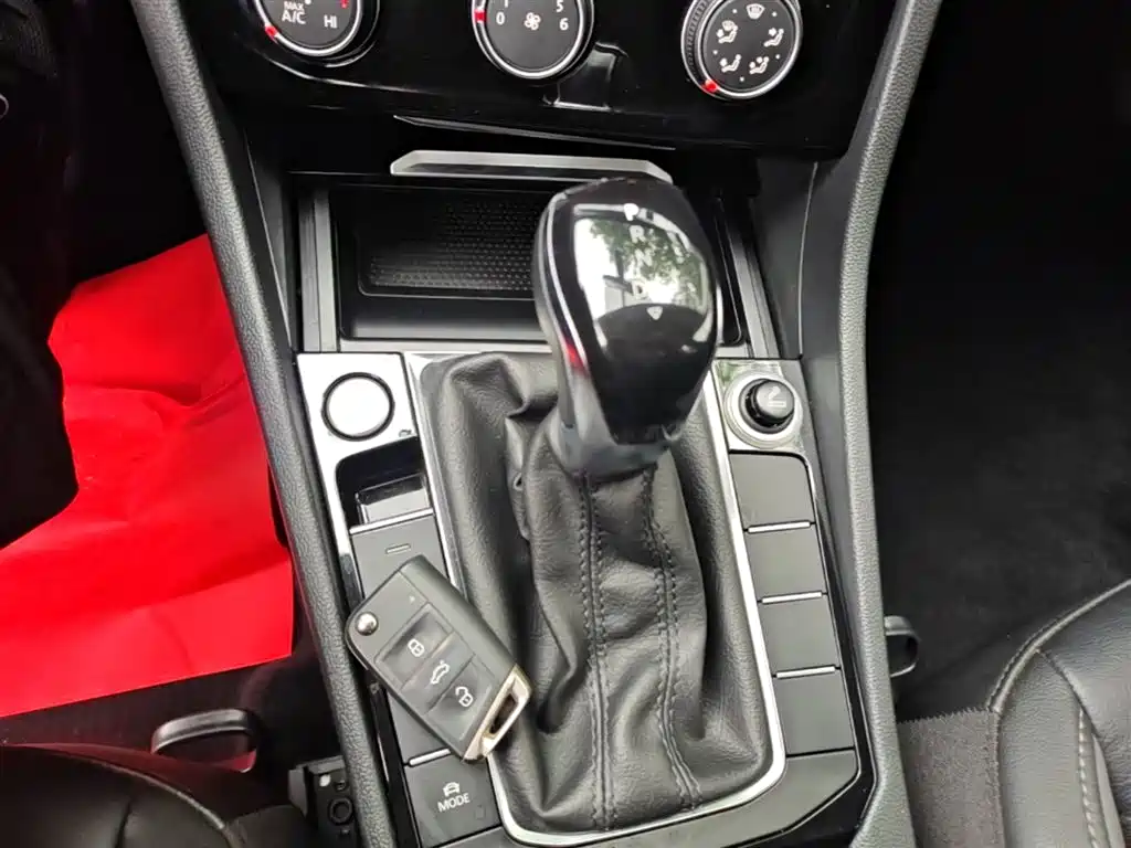 Volkswagen Sagitar 2020 280TSI DSG Comfort China VI фото 14