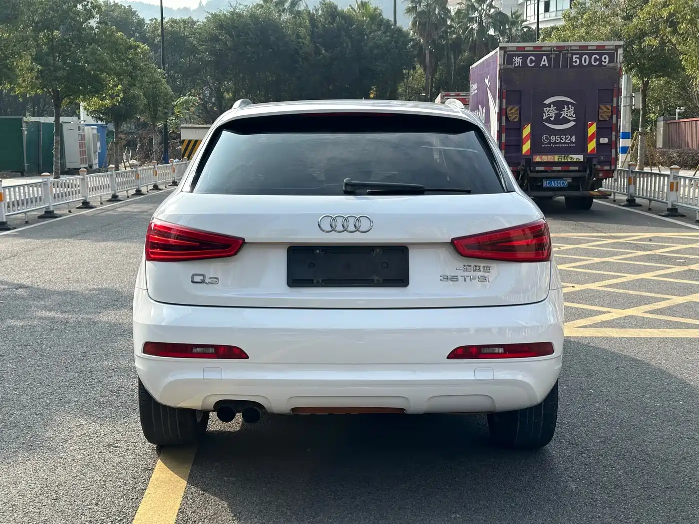 Audi Q3 2015 35 TFSI Comfort фото 5