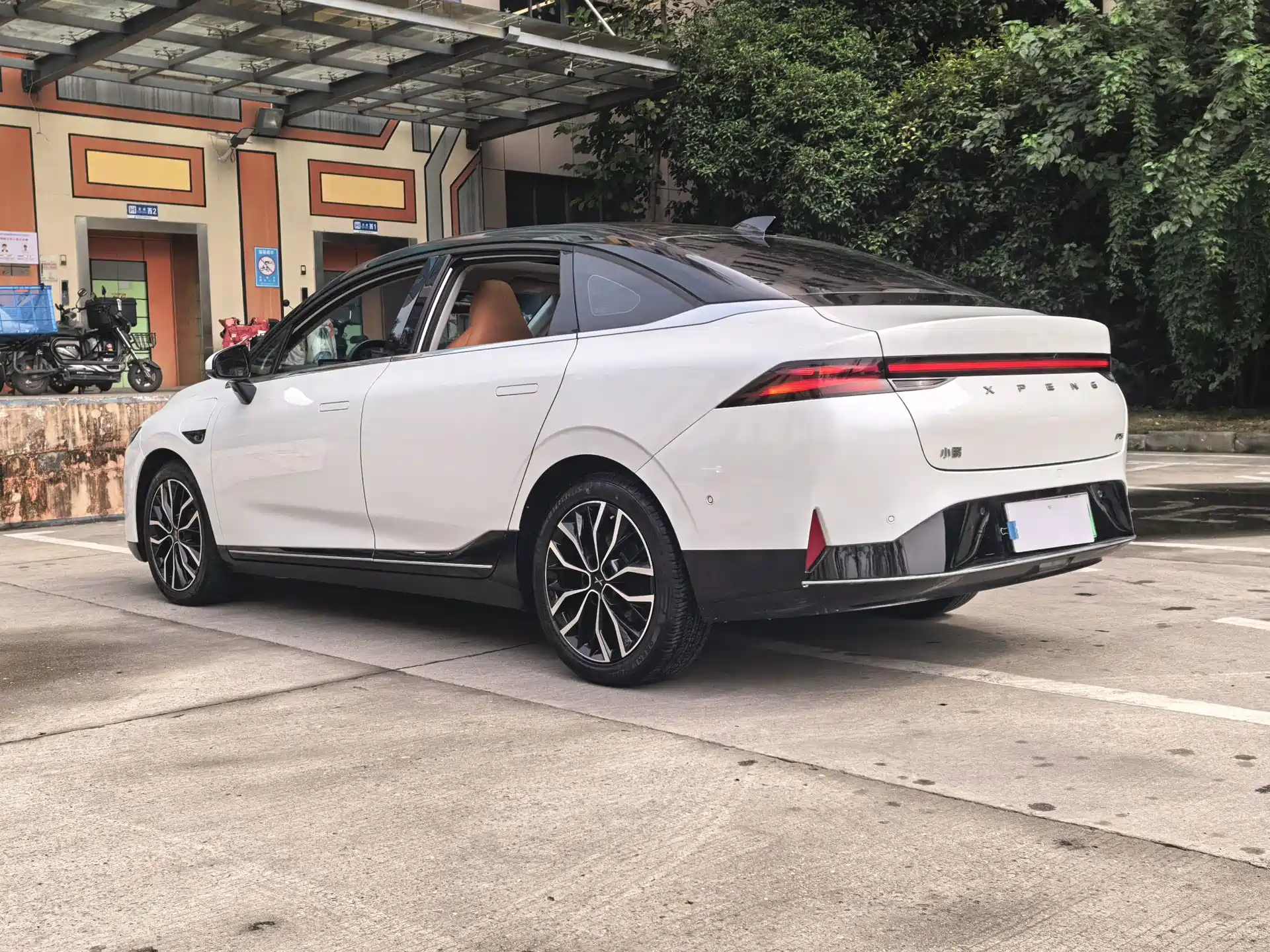 Photo 17 - XPeng P5