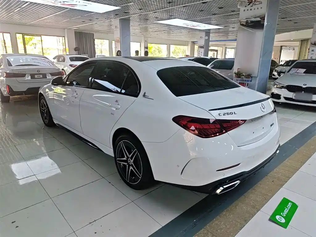 Mercedes-Benz C-Class 2025 C 260 L Night Sport Edition фото 5