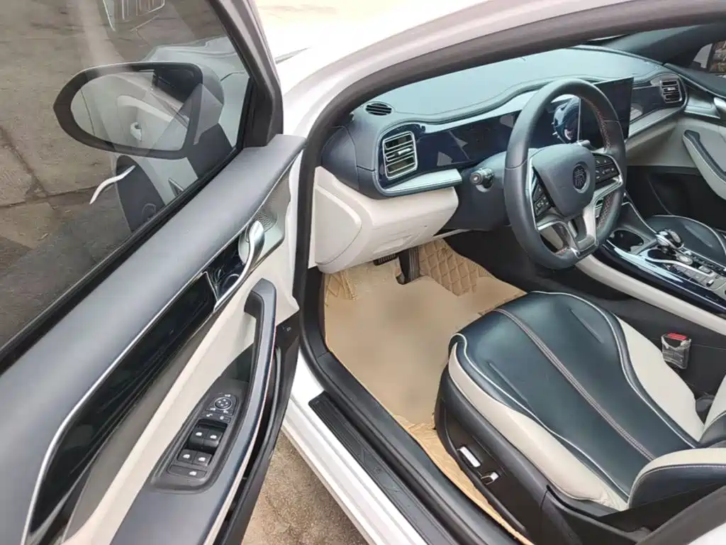 BYD Qin PLUS 2021 2021 EV 400KM Luxury Model