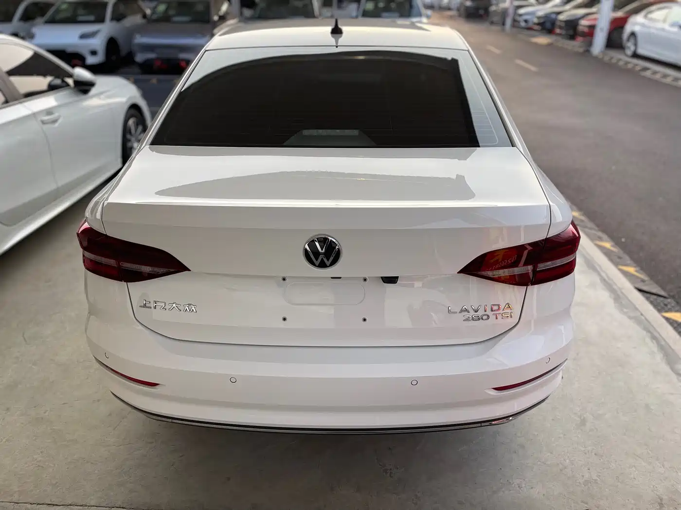 Volkswagen Lavida 2021 280TSI DSG Comfort Edition фото 12